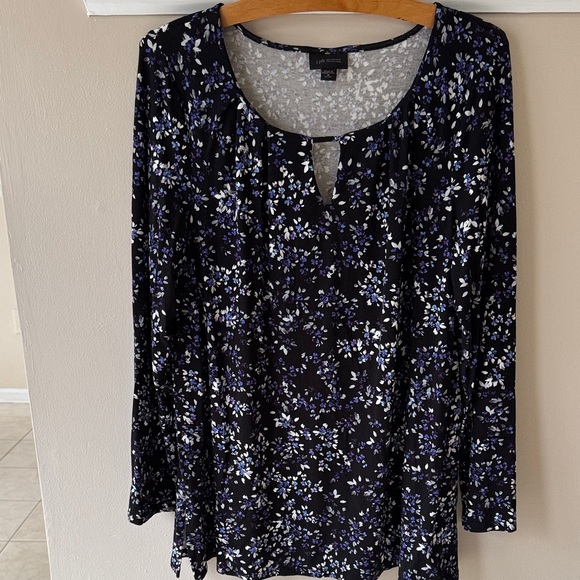 J. Jill Tops - J. Jill Black Floral Long-Sleeve Keyhole Crewneck Blouse.